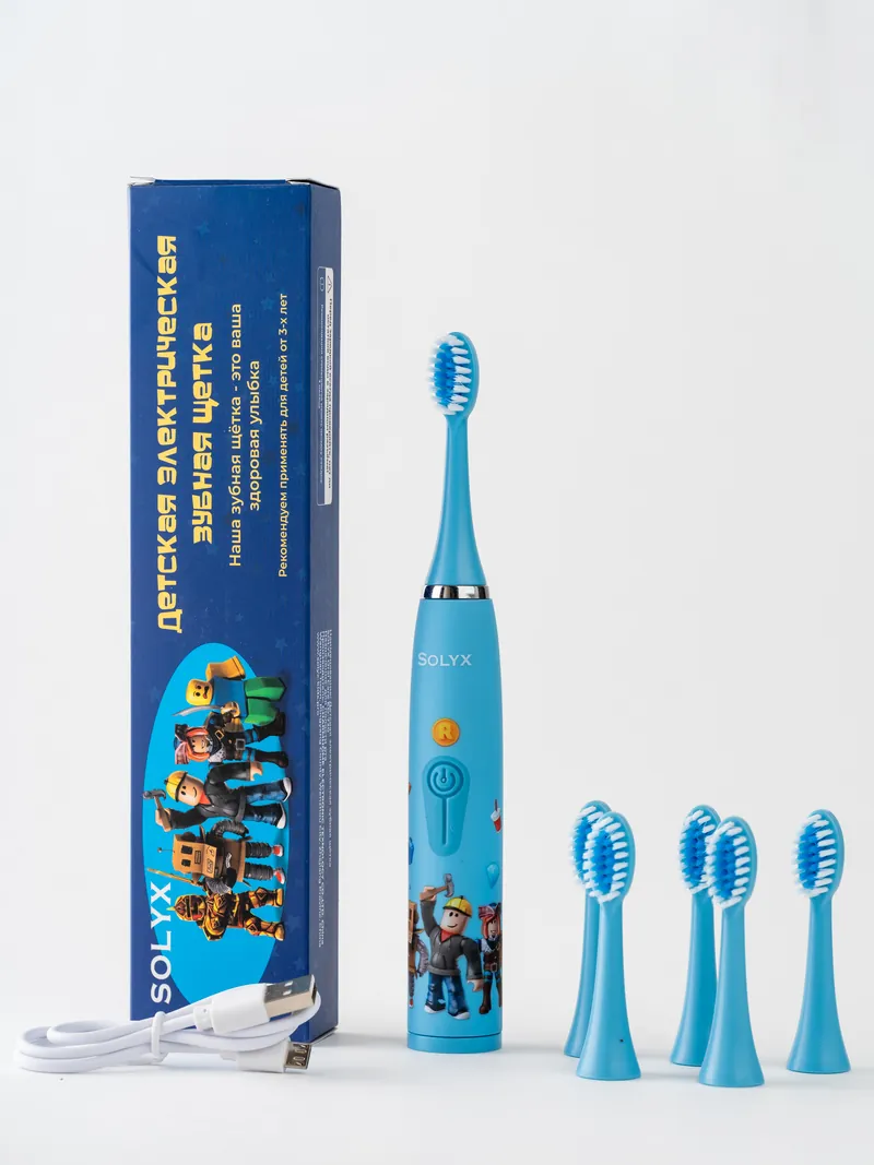Коробка Solyx Kids Роблокс звуковая рядом со щёткой